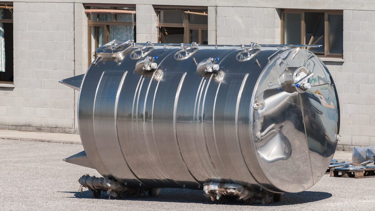 Stainless Steel Tanks